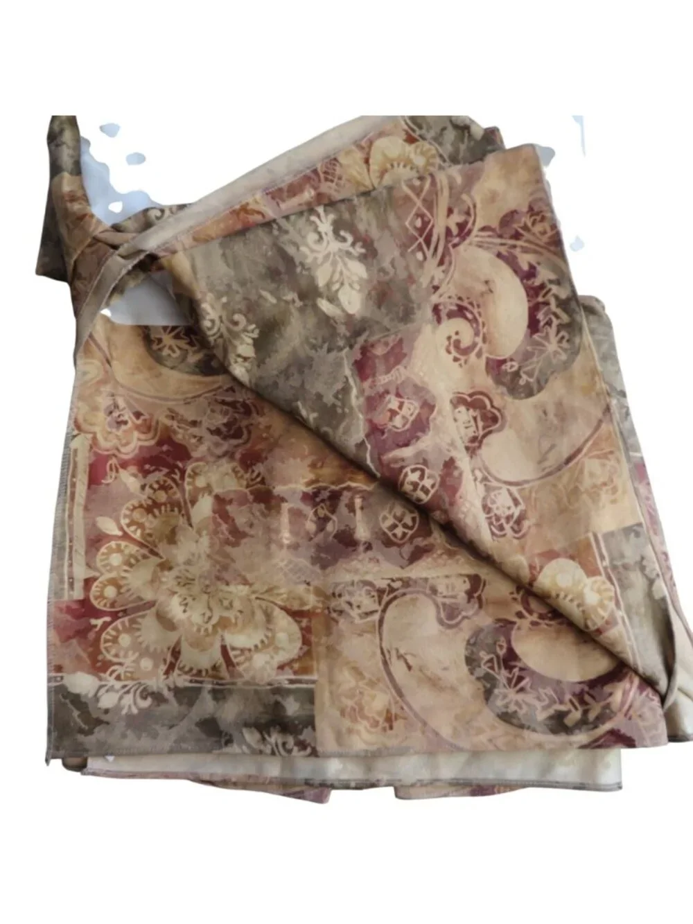Vintage Burlington Queen Bed Skirt Jacquard Floral 15